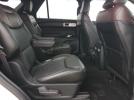 Ford Explorer Platinum Image 8