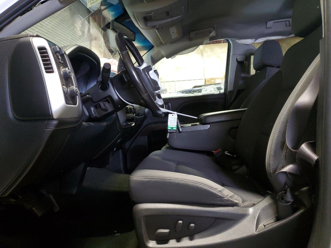 GMC Sierra K1500 Sle Image 2