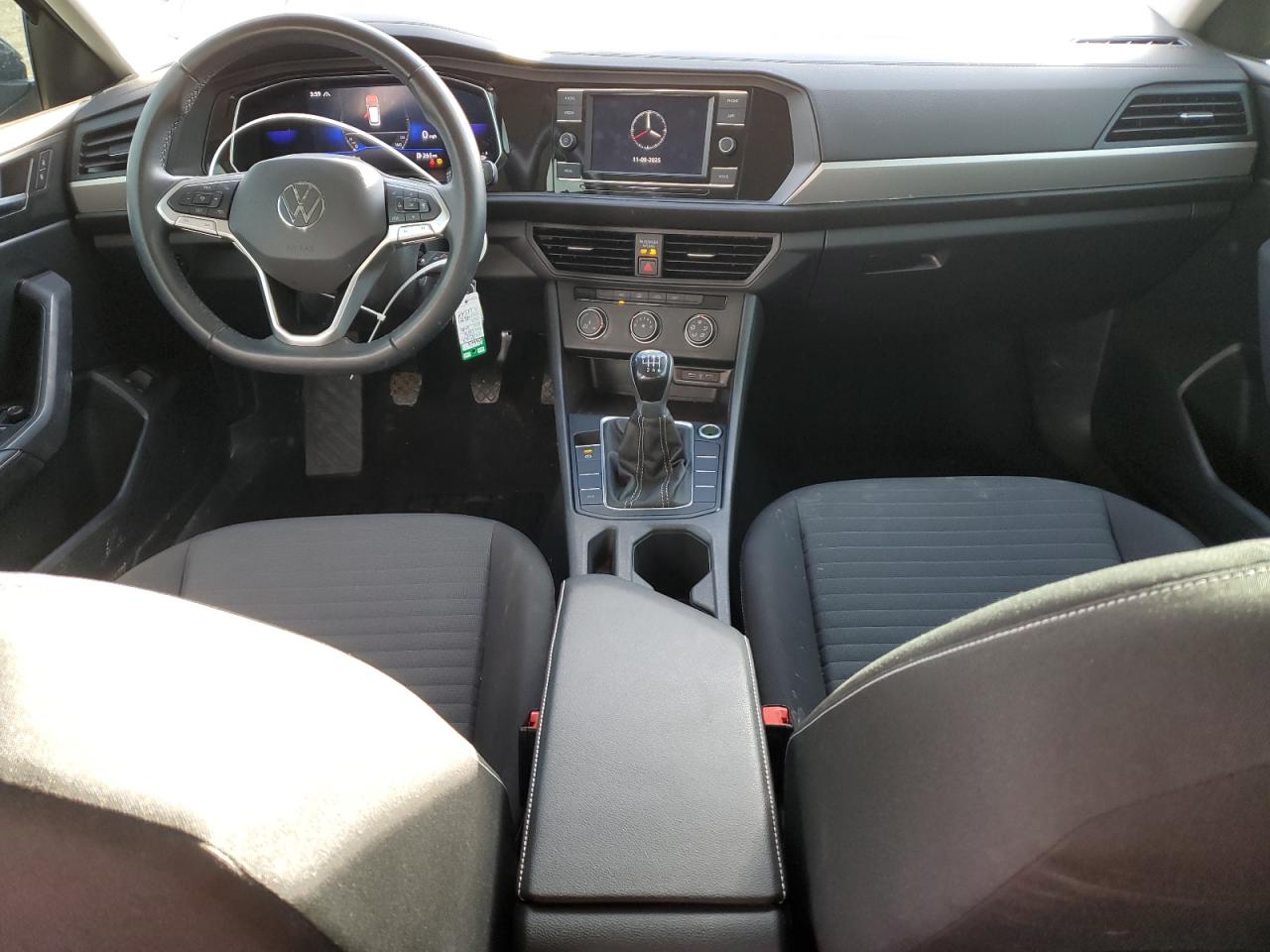 Volkswagen Jetta S Image 5