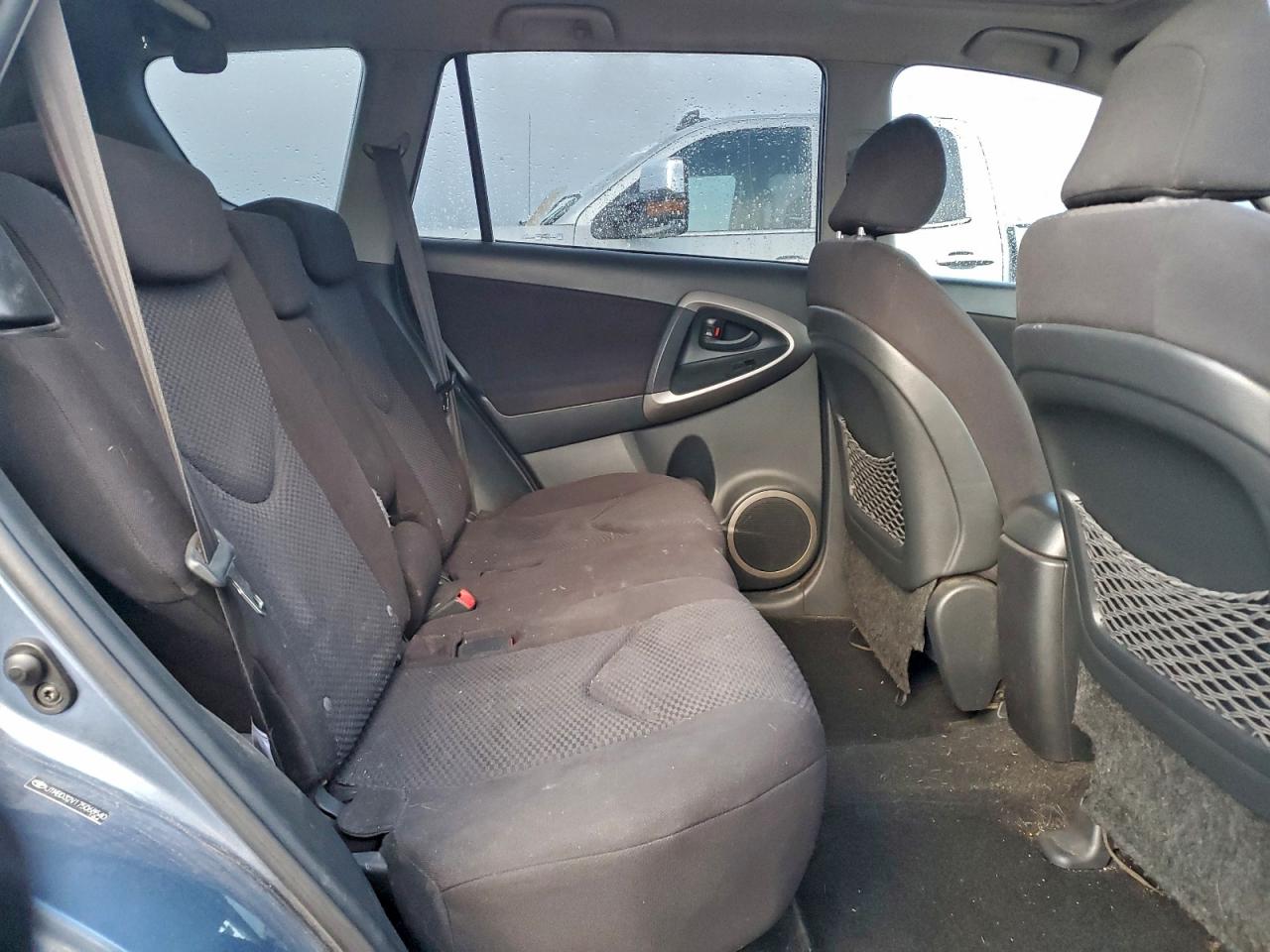 Toyota RAV4 Sport Image 6