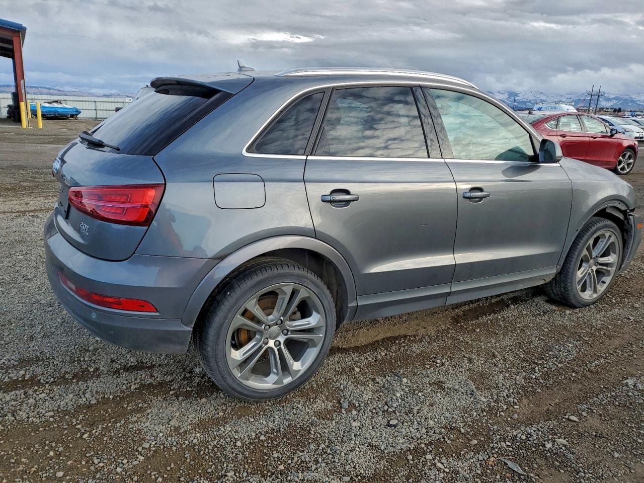 Audi Q3 Premium Plus Image 5