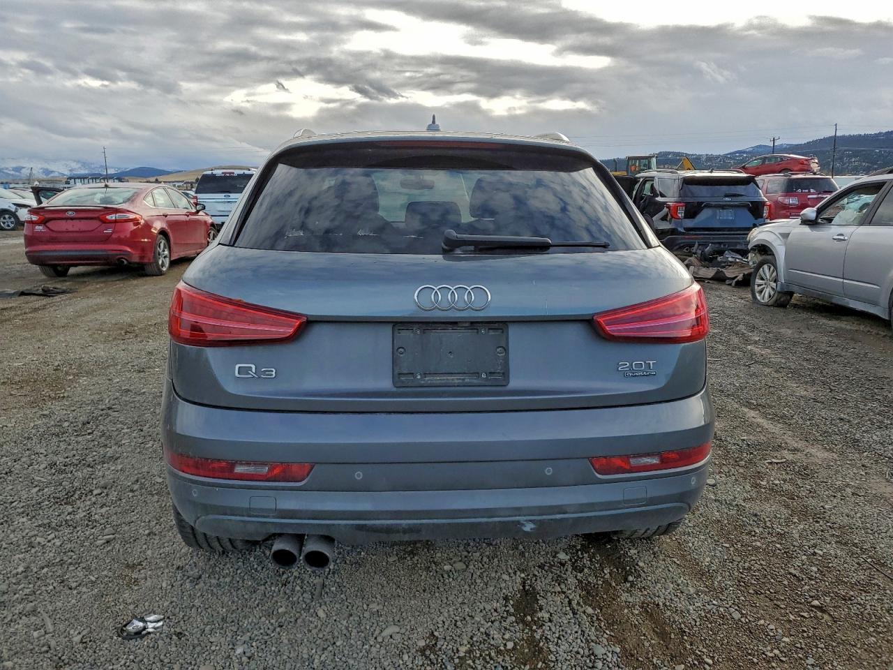 Audi Q3 Premium Plus Image 3