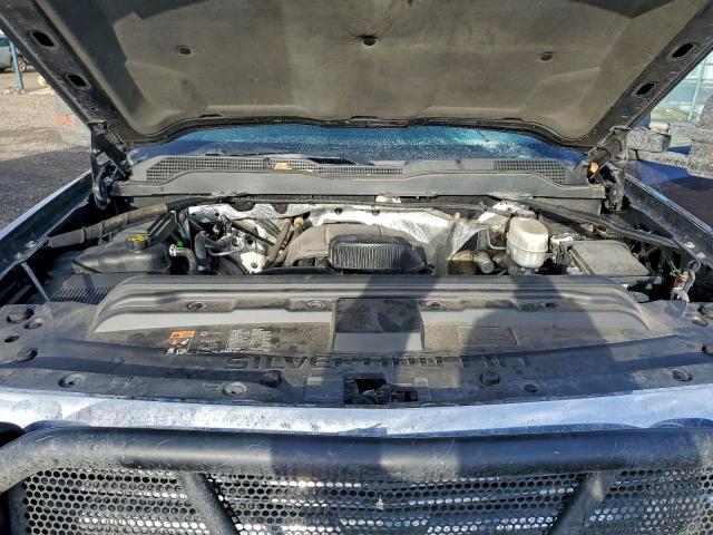 Chevrolet Silverado K2500 Heavy Duty Image 2