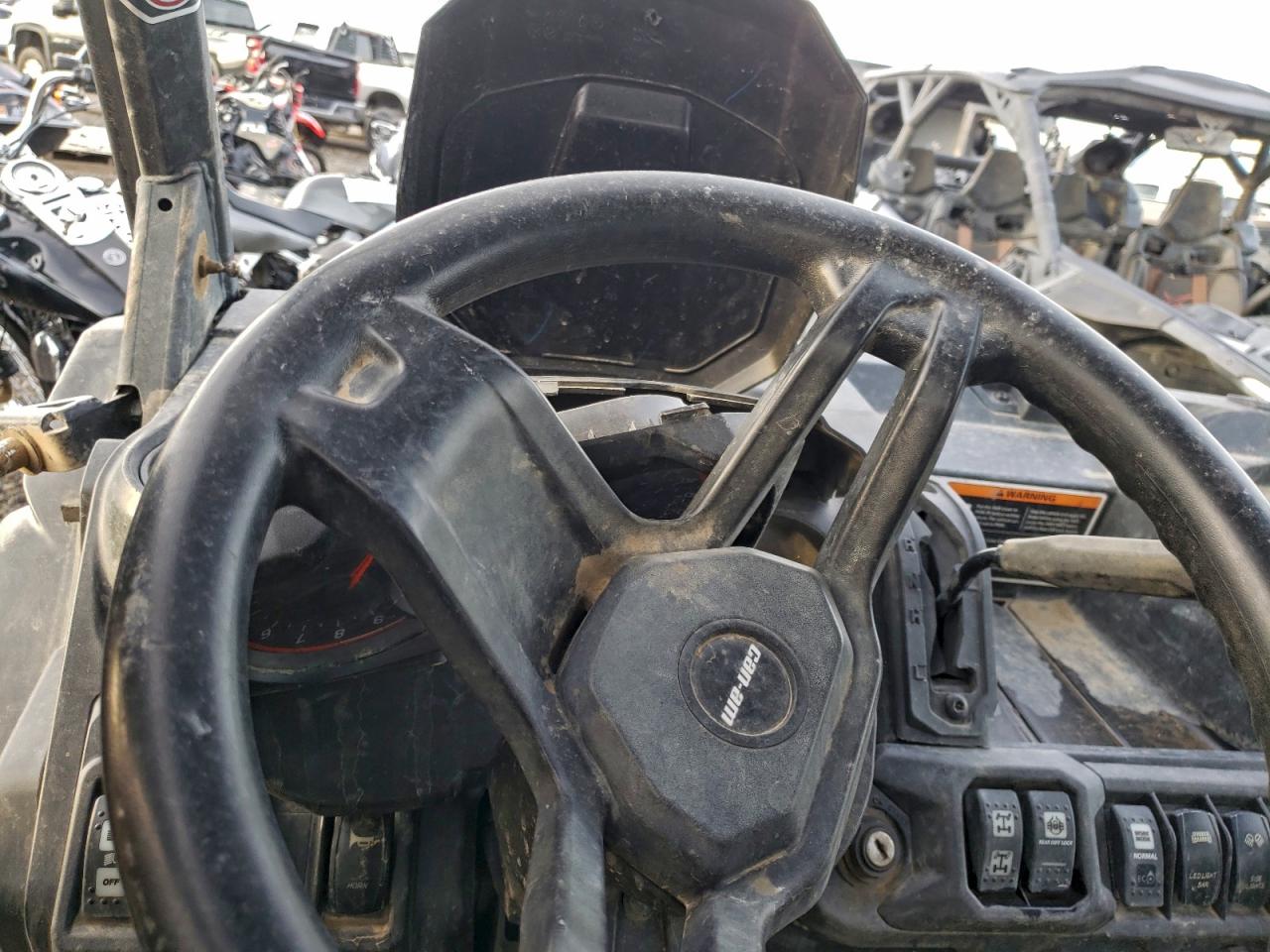 Can-Am Defender Xt Cab Hd10 Image 6