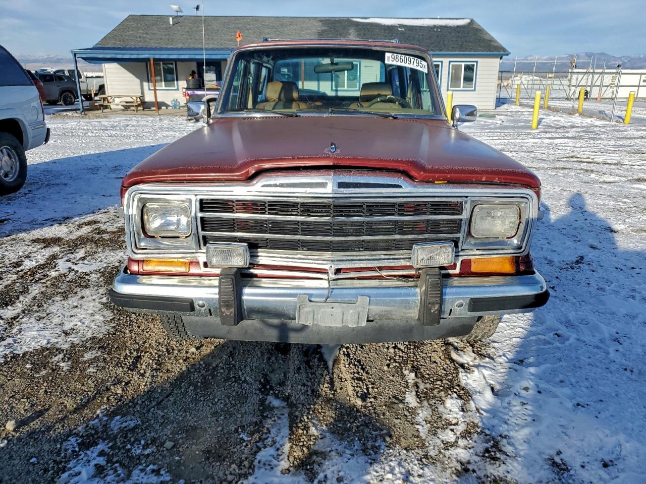 Jeep Grand Wagoneer Image 6