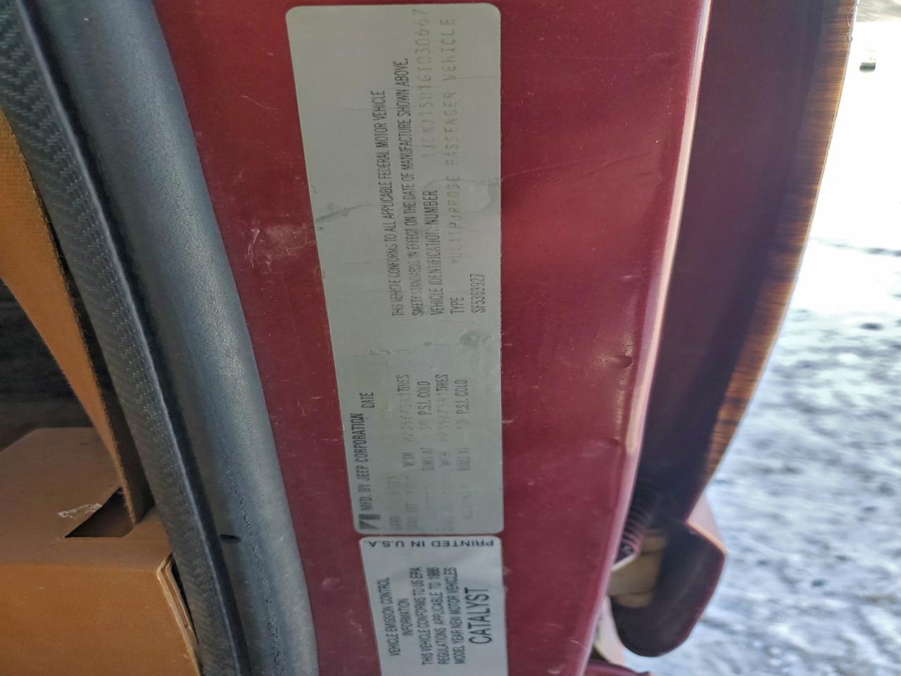 Jeep Grand Wagoneer Image 11