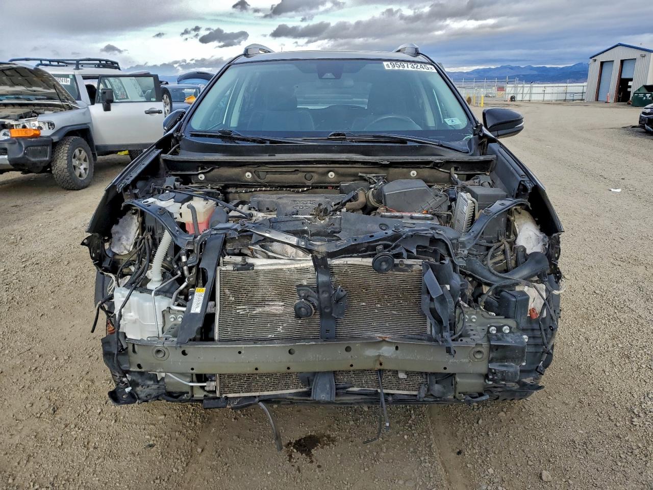 Toyota RAV4 Adventure Image 12