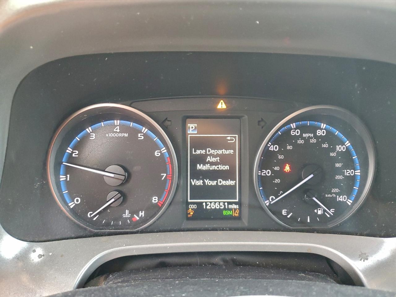 Toyota RAV4 Adventure Image 6