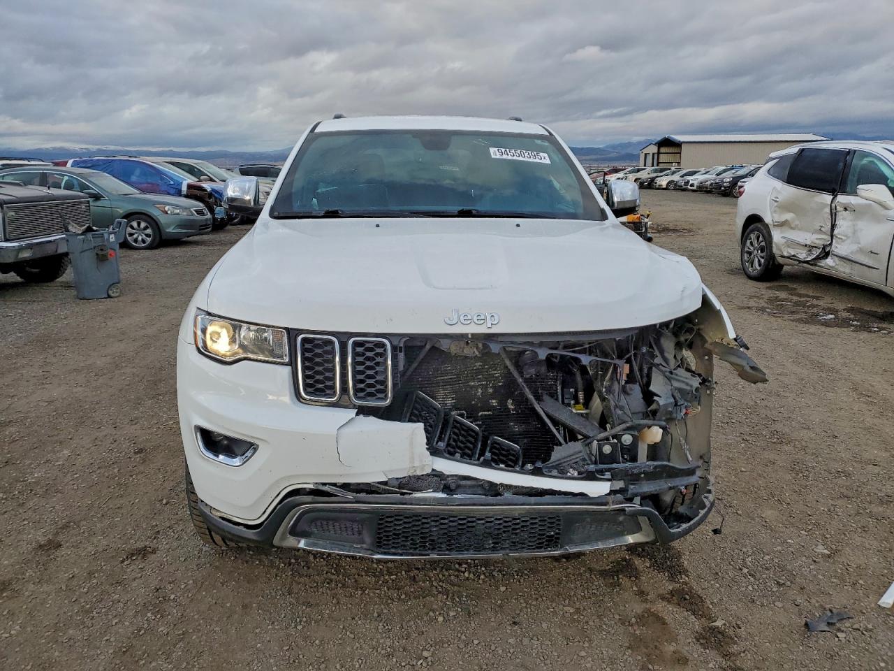 Jeep Grand Cherokee Limited Image 13