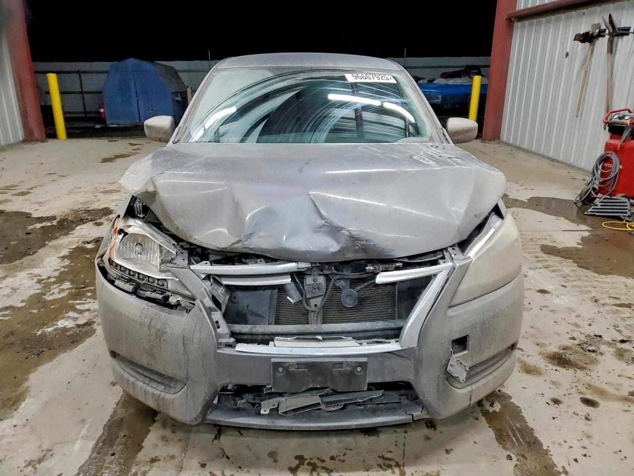 Nissan Sentra S Image 10