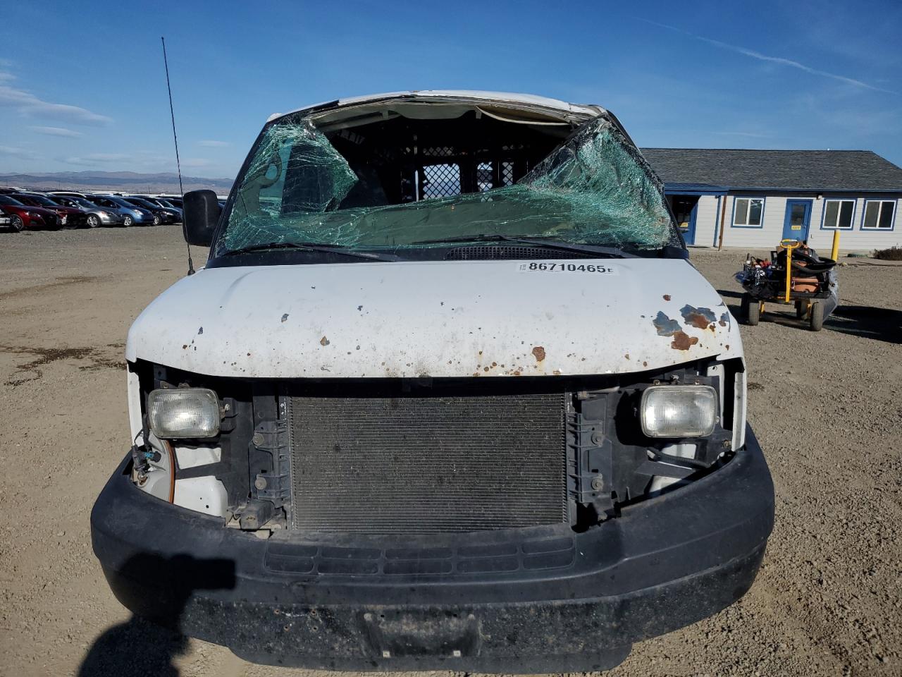 GMC Savana G2500 Image 10