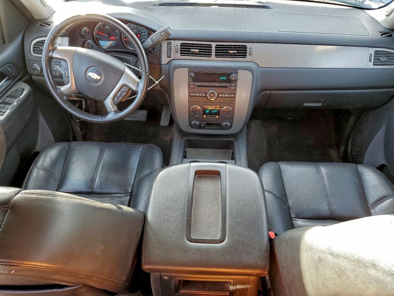 Chevrolet Silverado K1500 Ltz Image 4