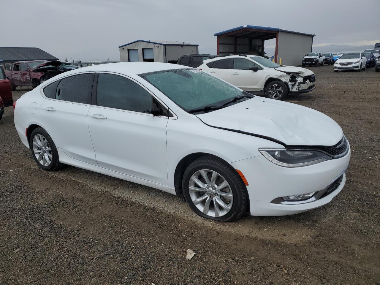 Chrysler 200 C Image 3