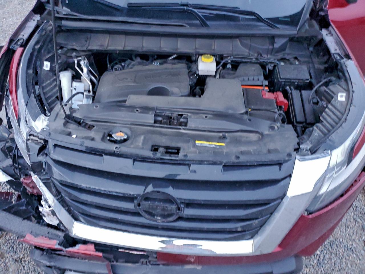 Nissan Pathfinder Platinum Image 6