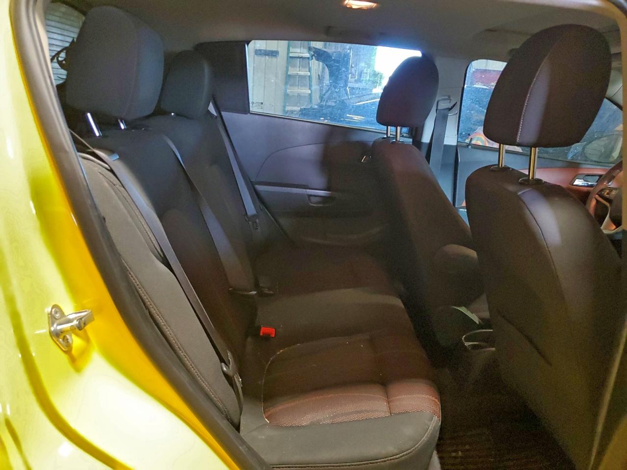 Chevrolet Sonic Lt Image 11