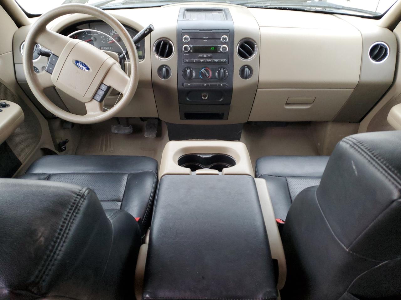 Ford F-150 Supercrew Image 8