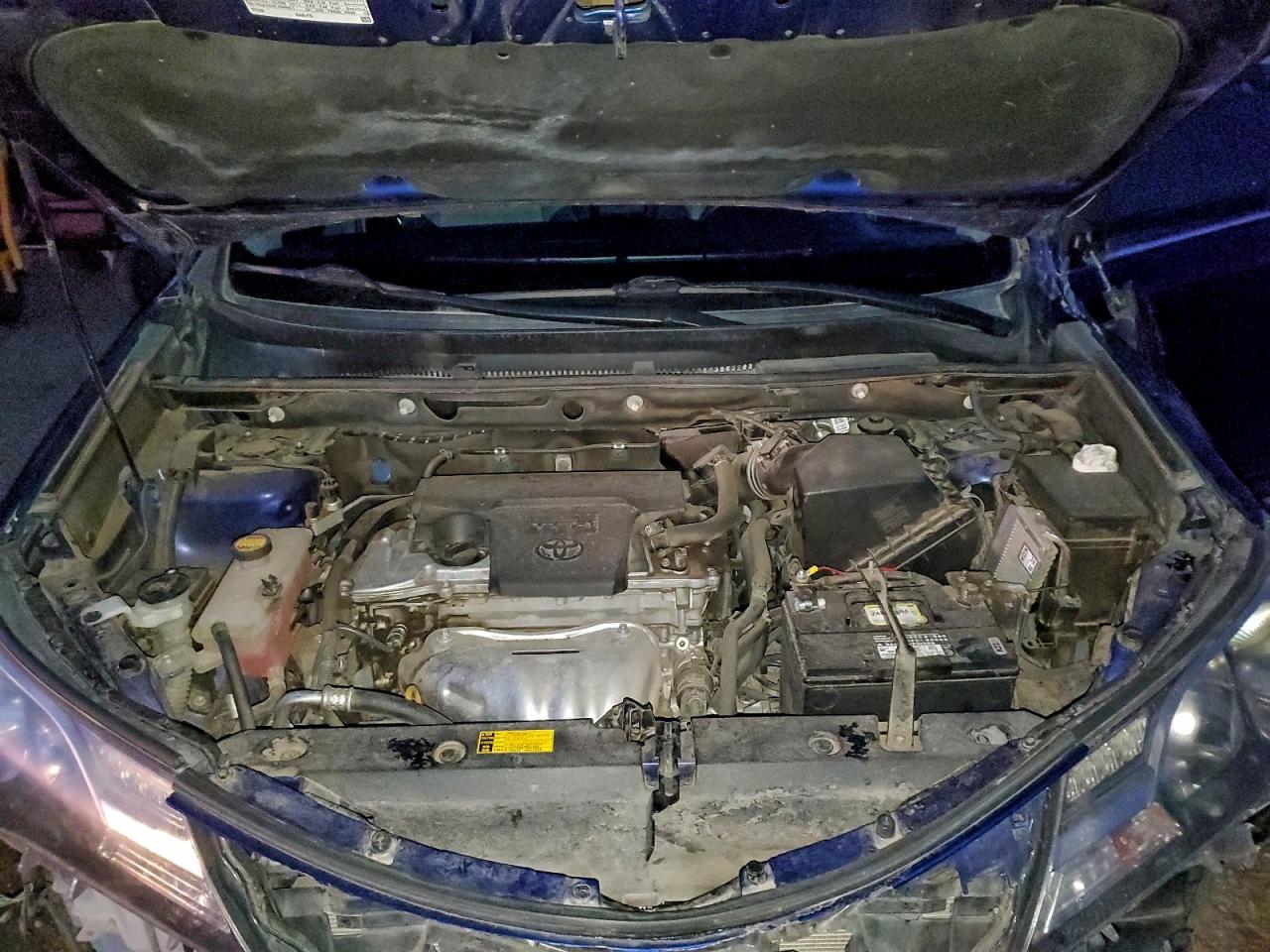 Toyota RAV4 Limited Image 6