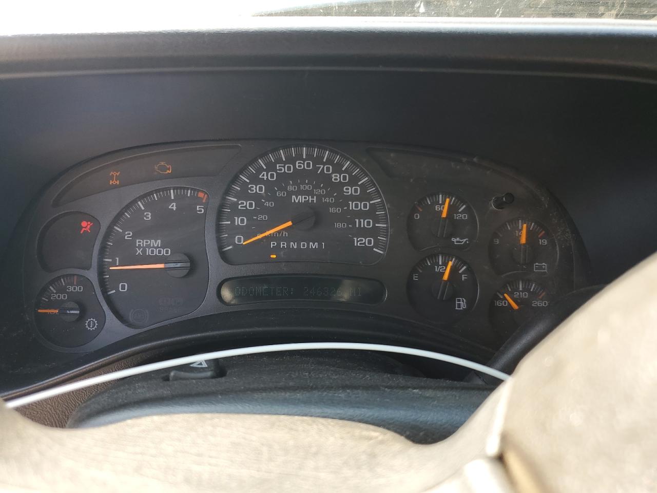 Chevrolet Silverado K3500 Image 10