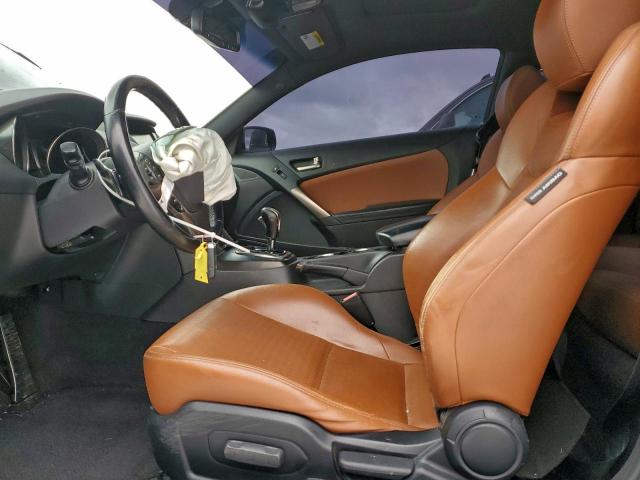 Hyundai Genesis 3.8l Image 12