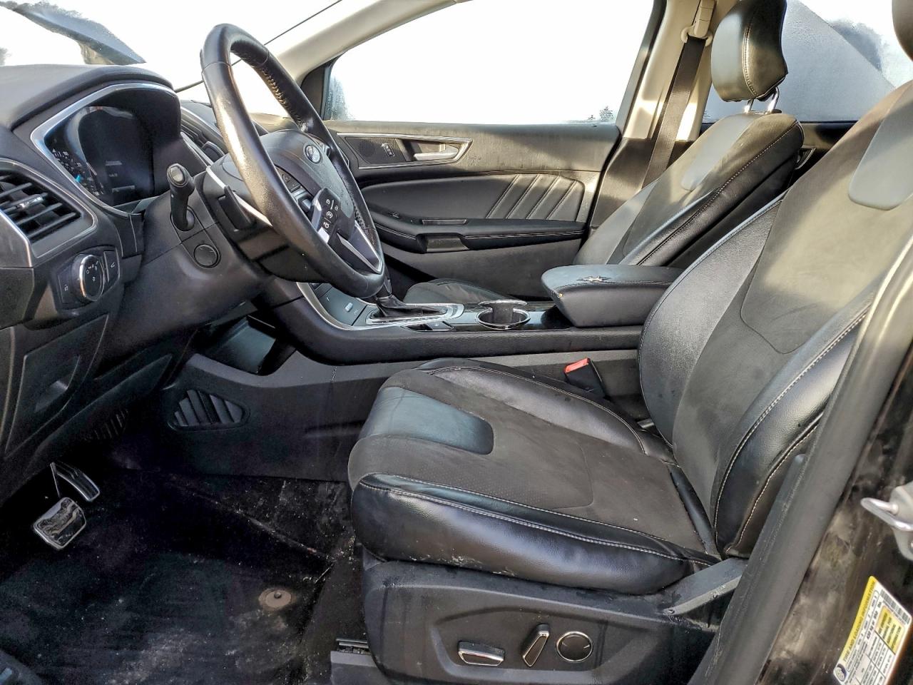 Ford Edge Sport Image 11