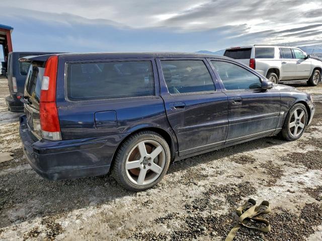 Volvo V70 R Image 12