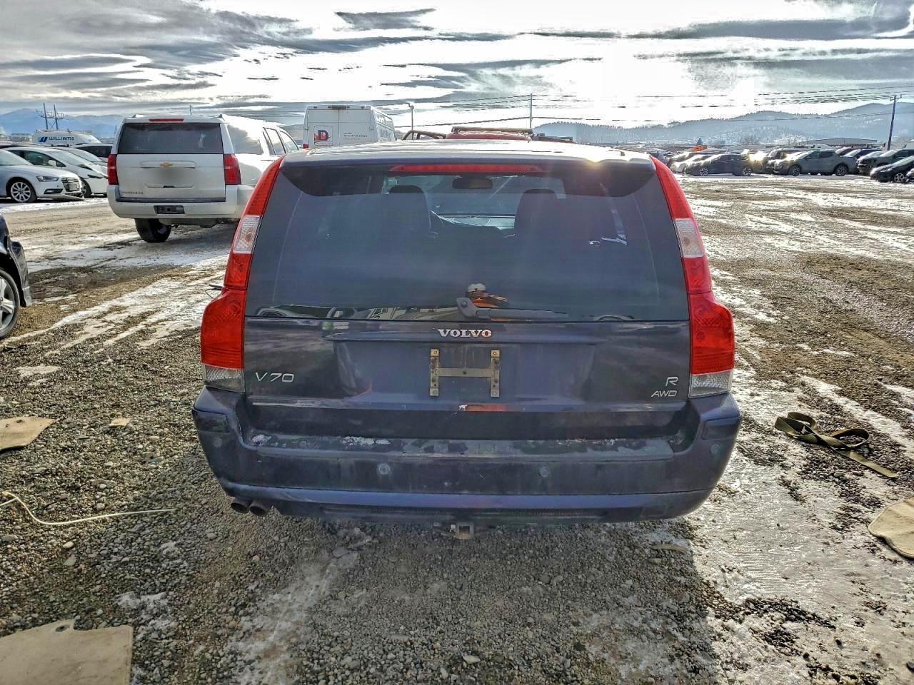 Volvo V70 R Image 4