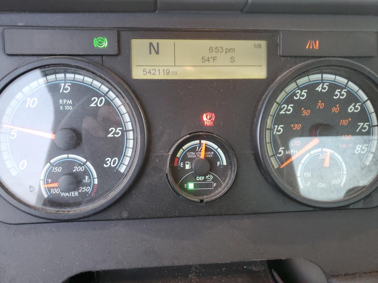 Freightliner Cascadia 1 Image 6