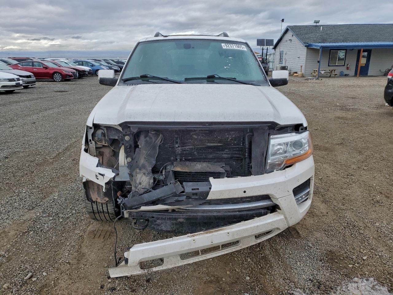 Ford Expedition Limited Image 14