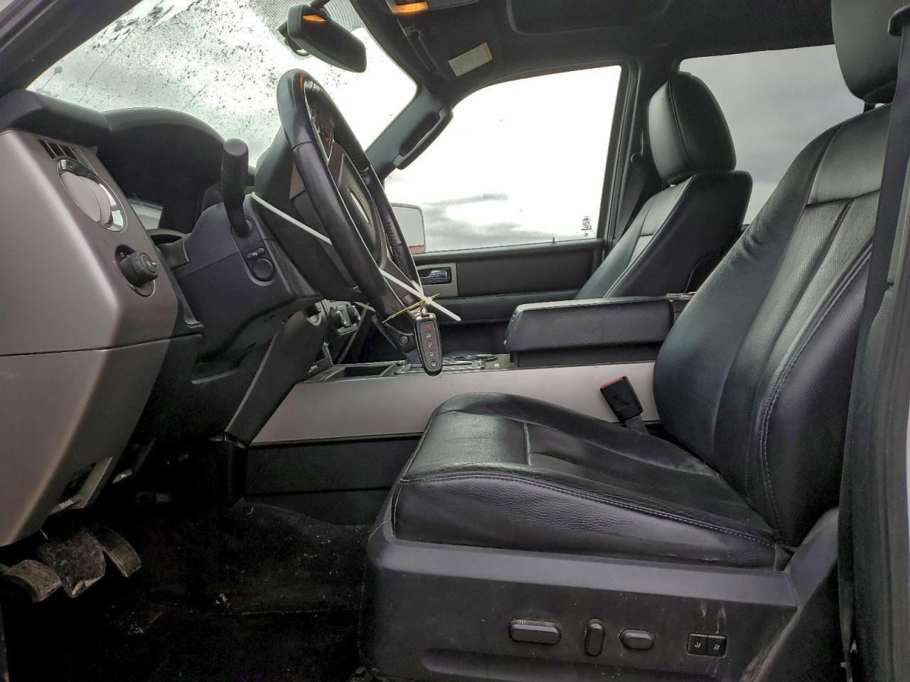 Ford Expedition Limited Image 8