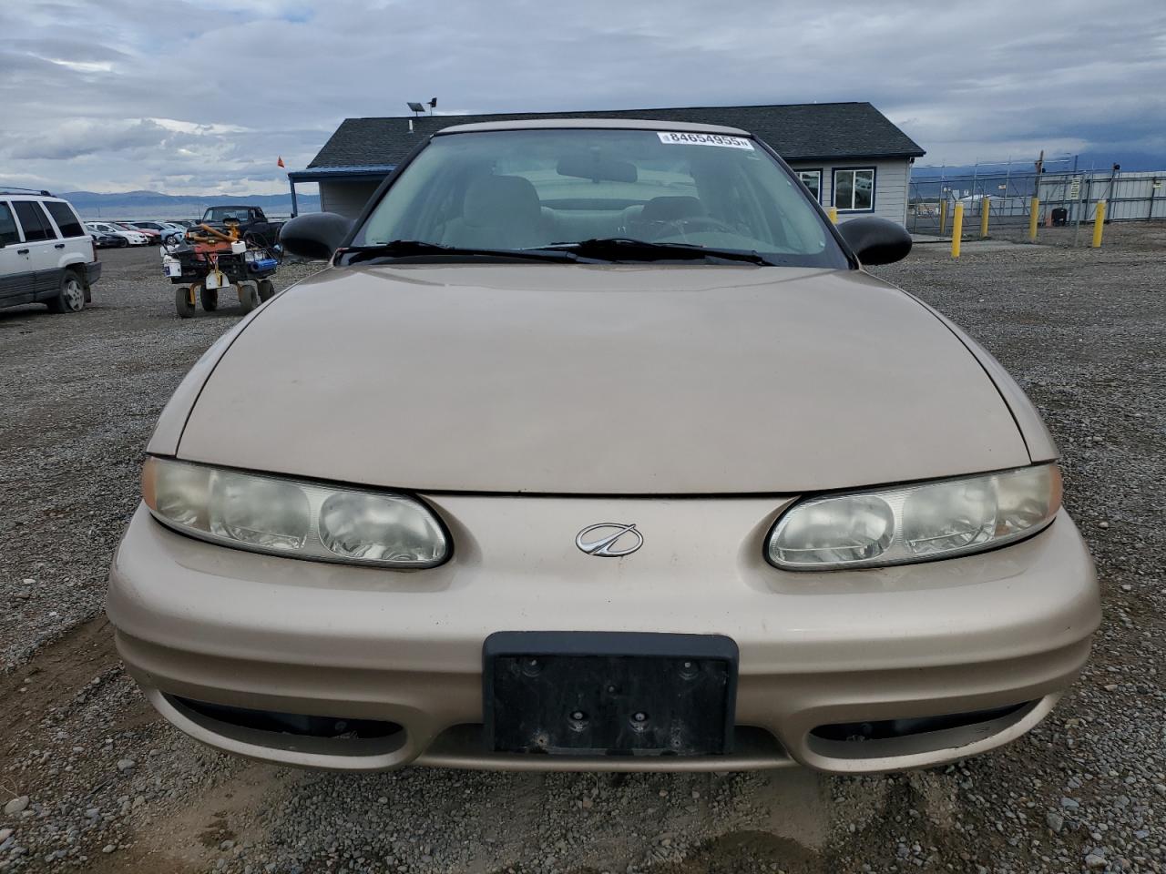 Oldsmobile Alero Gl Image 4