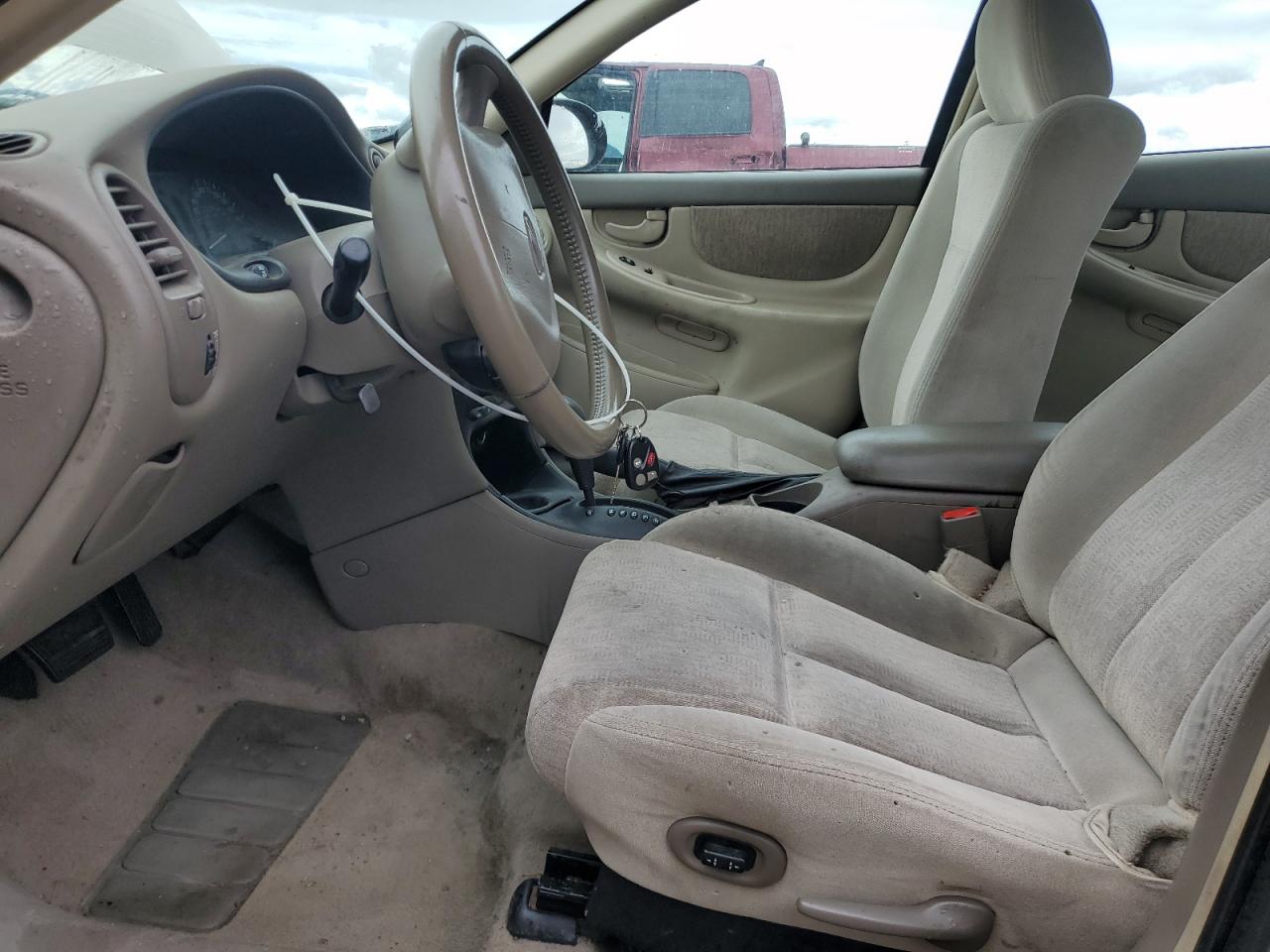 Oldsmobile Alero Gl Image 6