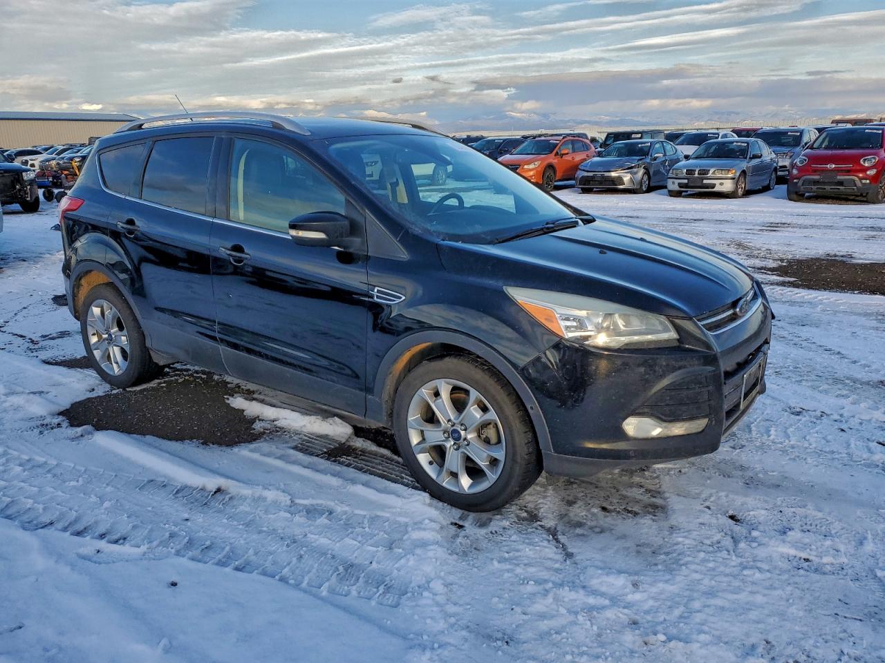 Ford Escape Titanium Image 2