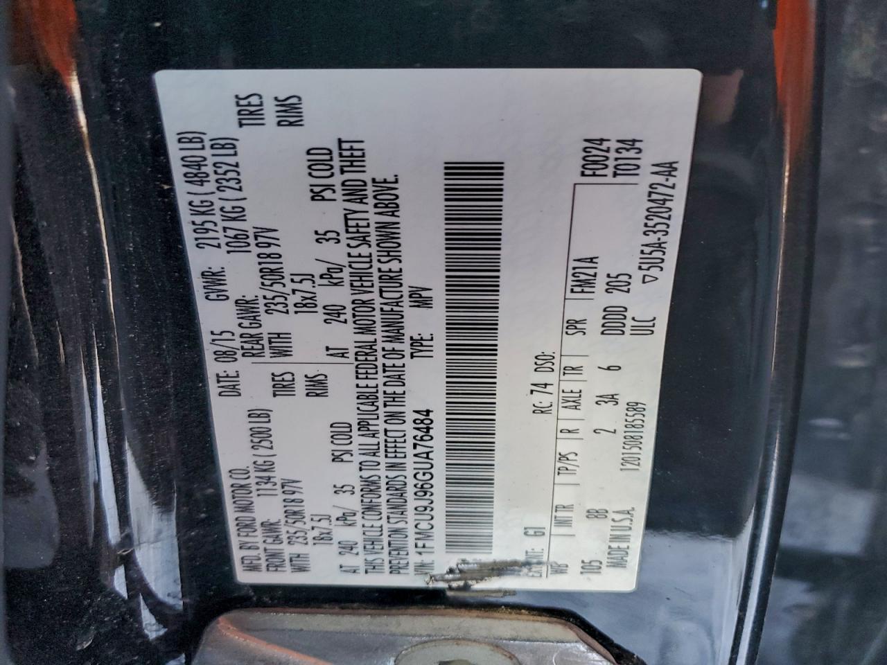 Ford Escape Titanium Image 12