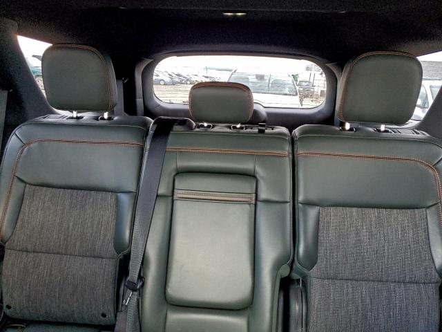 Ford Explorer Timberline Image 13