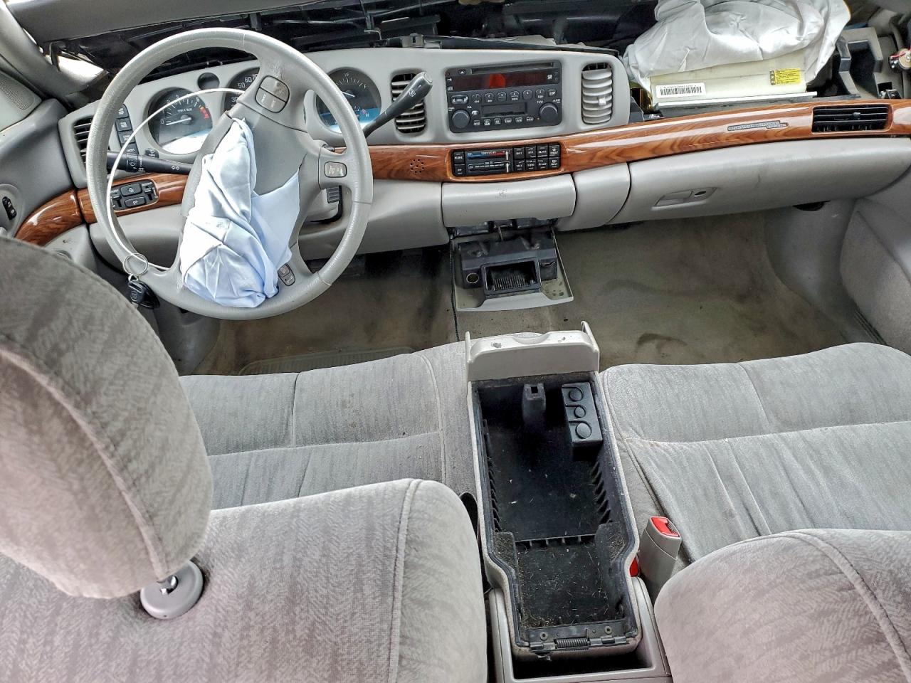 Buick LeSabre Custom Image 10