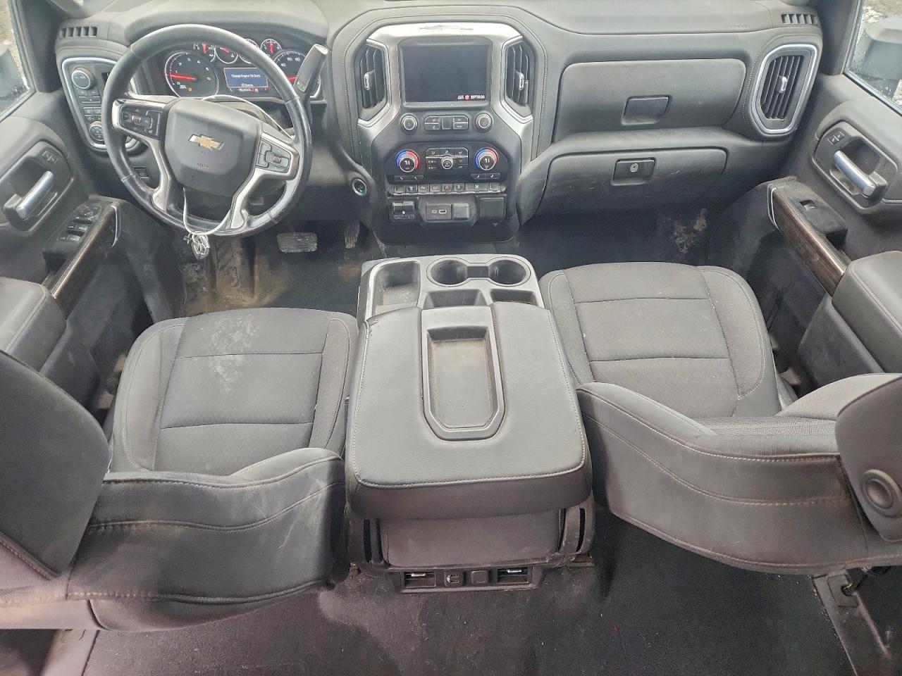 Chevrolet Silverado K3500 Lt Image 10