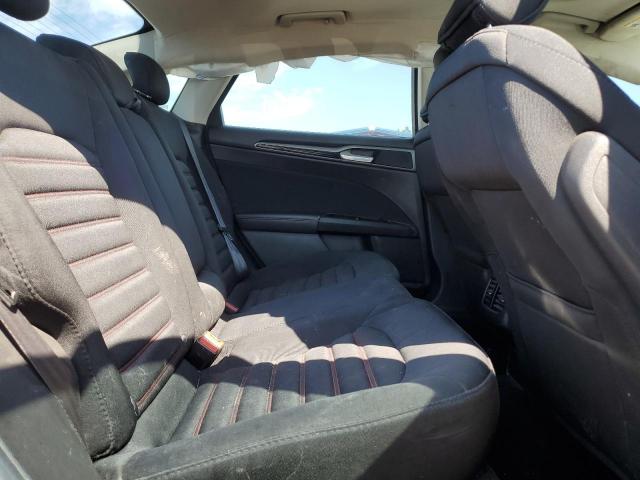 Ford Fusion Se Image 3