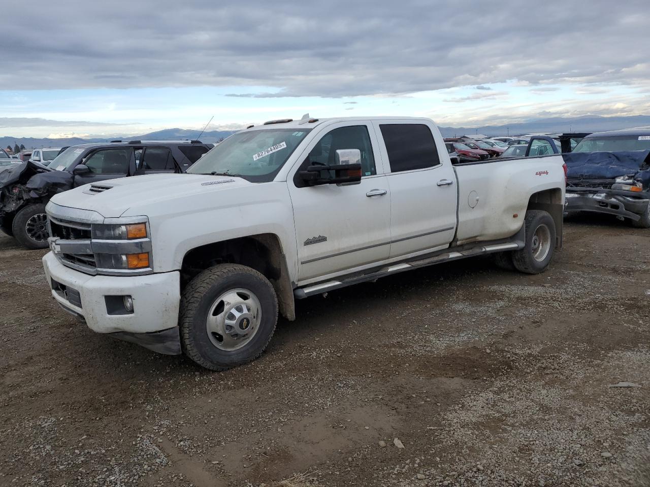 Chevrolet Silverado K3500 High Country Image 1