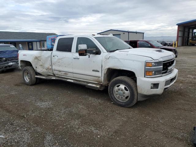 Chevrolet Silverado K3500 High Country Image 12