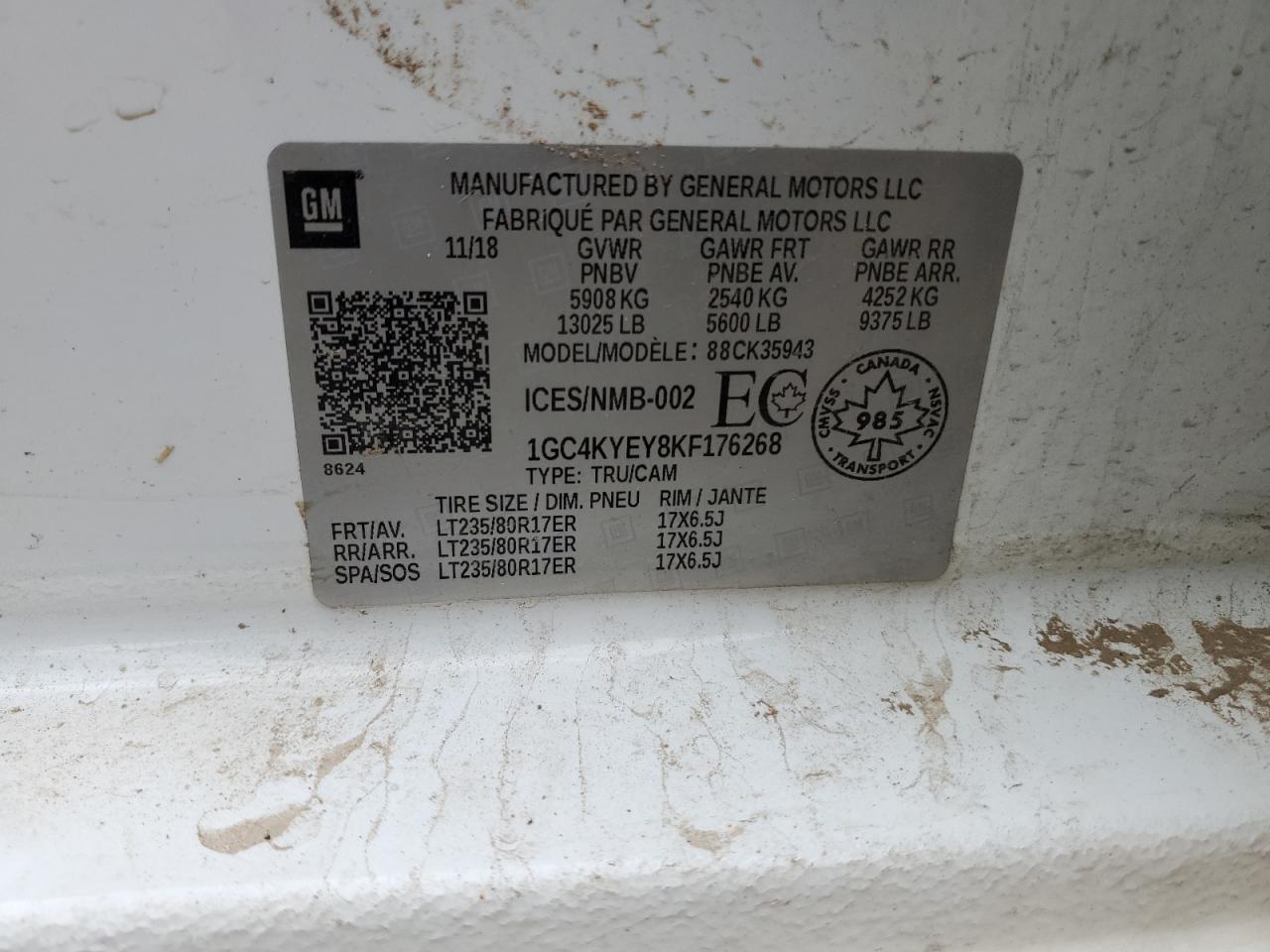 Chevrolet Silverado K3500 High Country Image 10