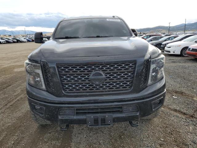 Nissan Titan Sl Image 8