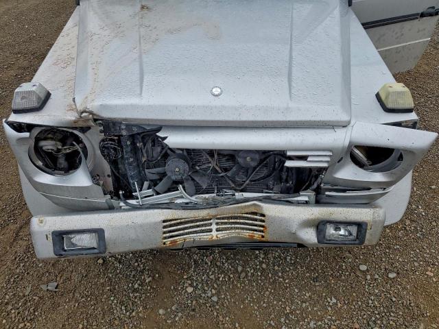 Mercedes-Benz G-Class 500 Image 10