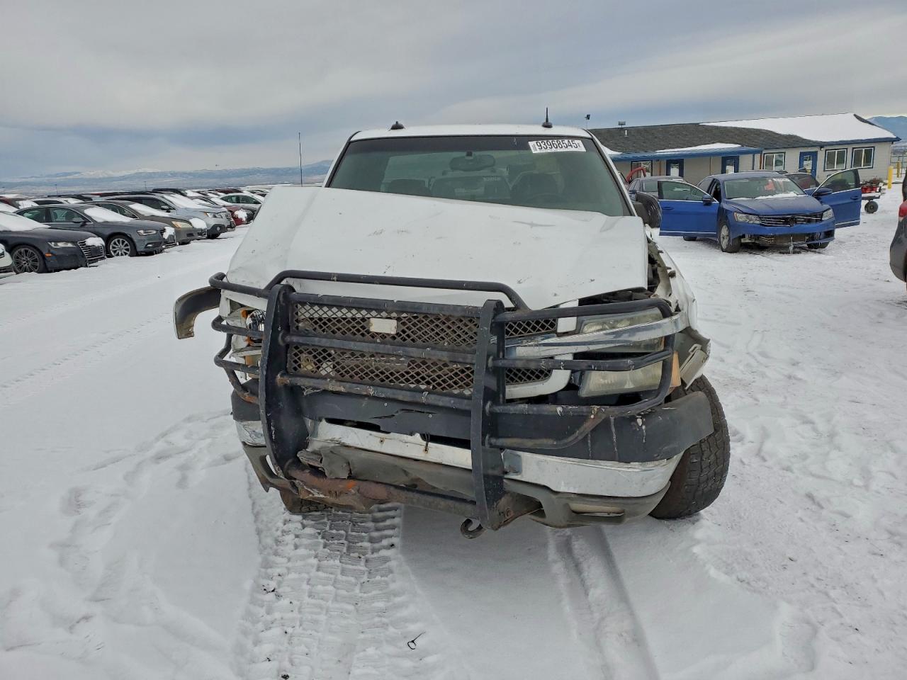 Chevrolet Silverado K2500 Heavy Duty Image 11