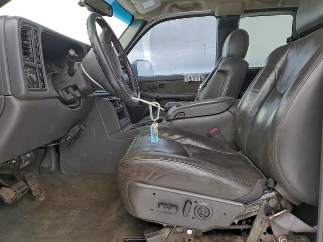 Chevrolet Silverado K2500 Heavy Duty Image 10