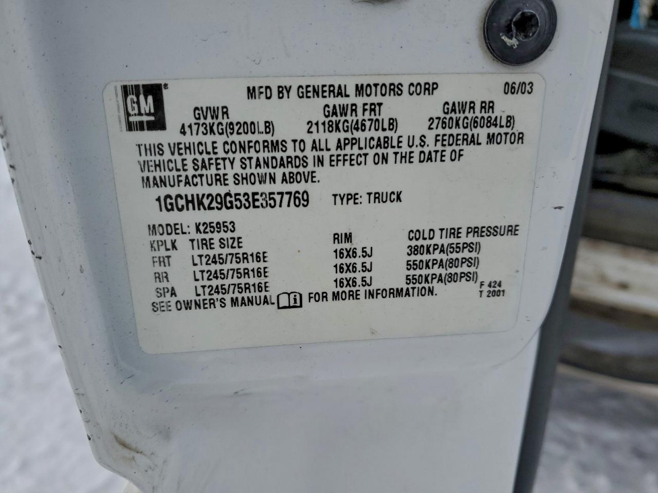 Chevrolet Silverado K2500 Heavy Duty Image 9