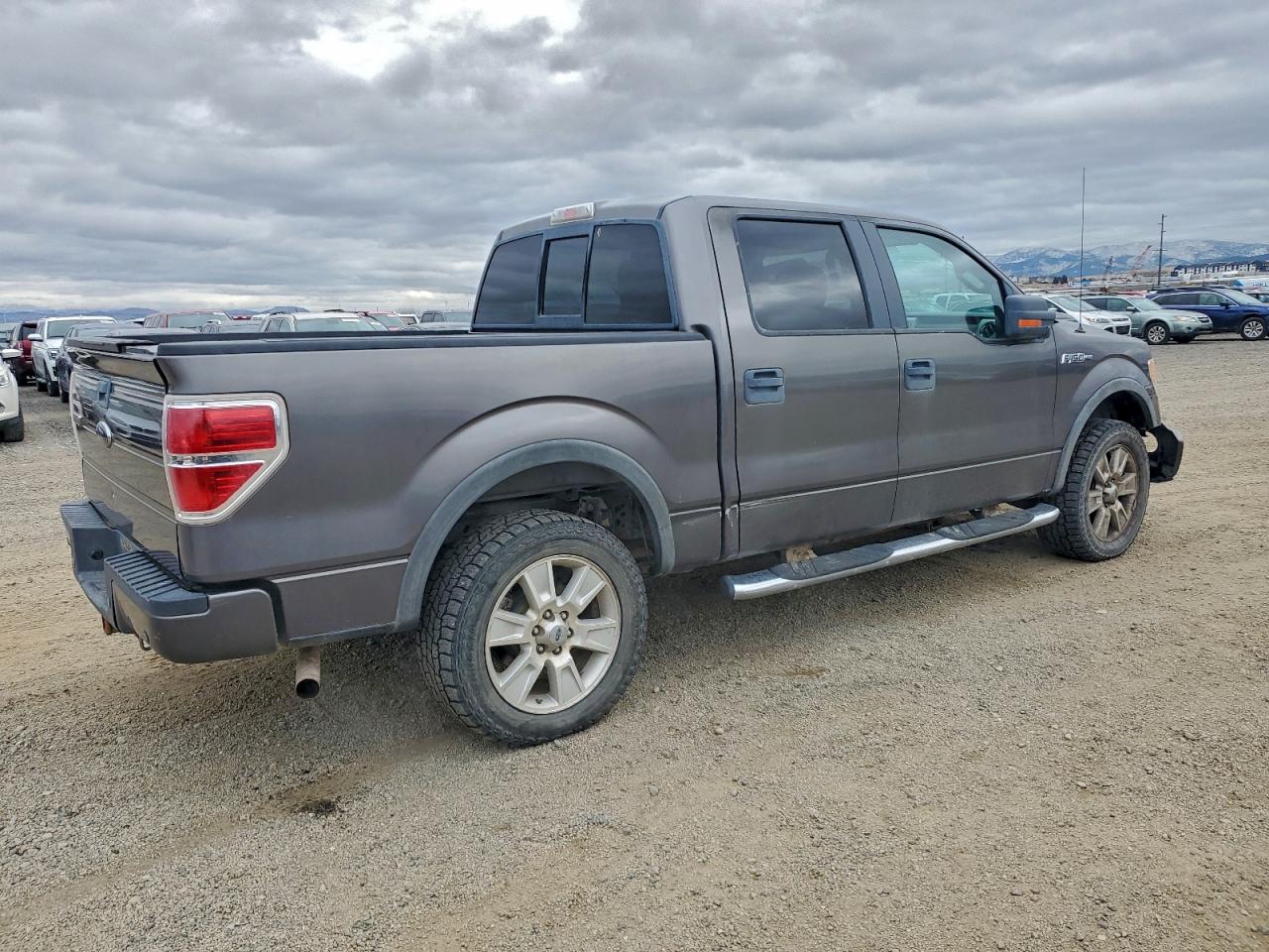Ford F-150 Supercrew Image 10
