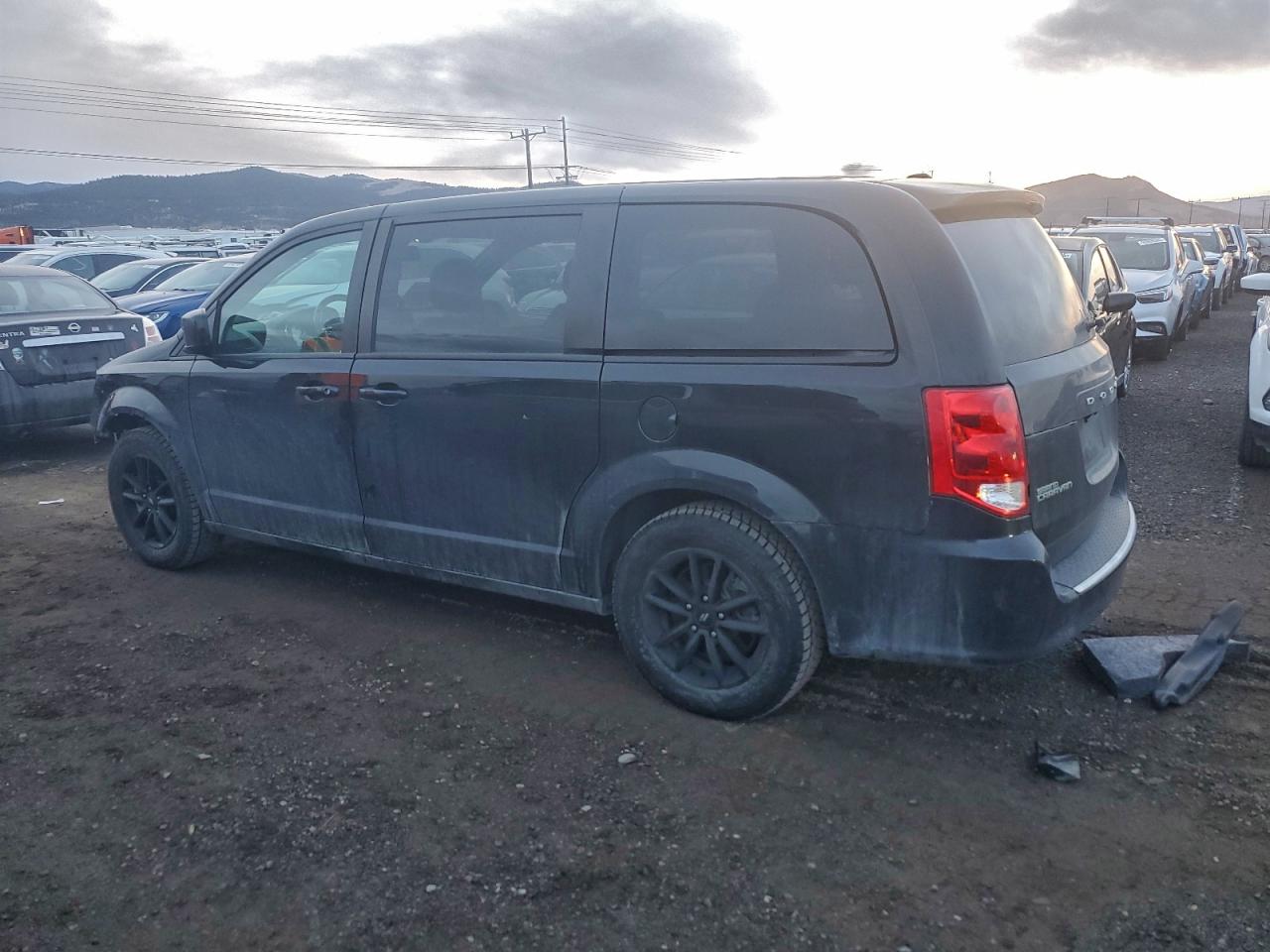 Dodge Caravan Gt Image 3