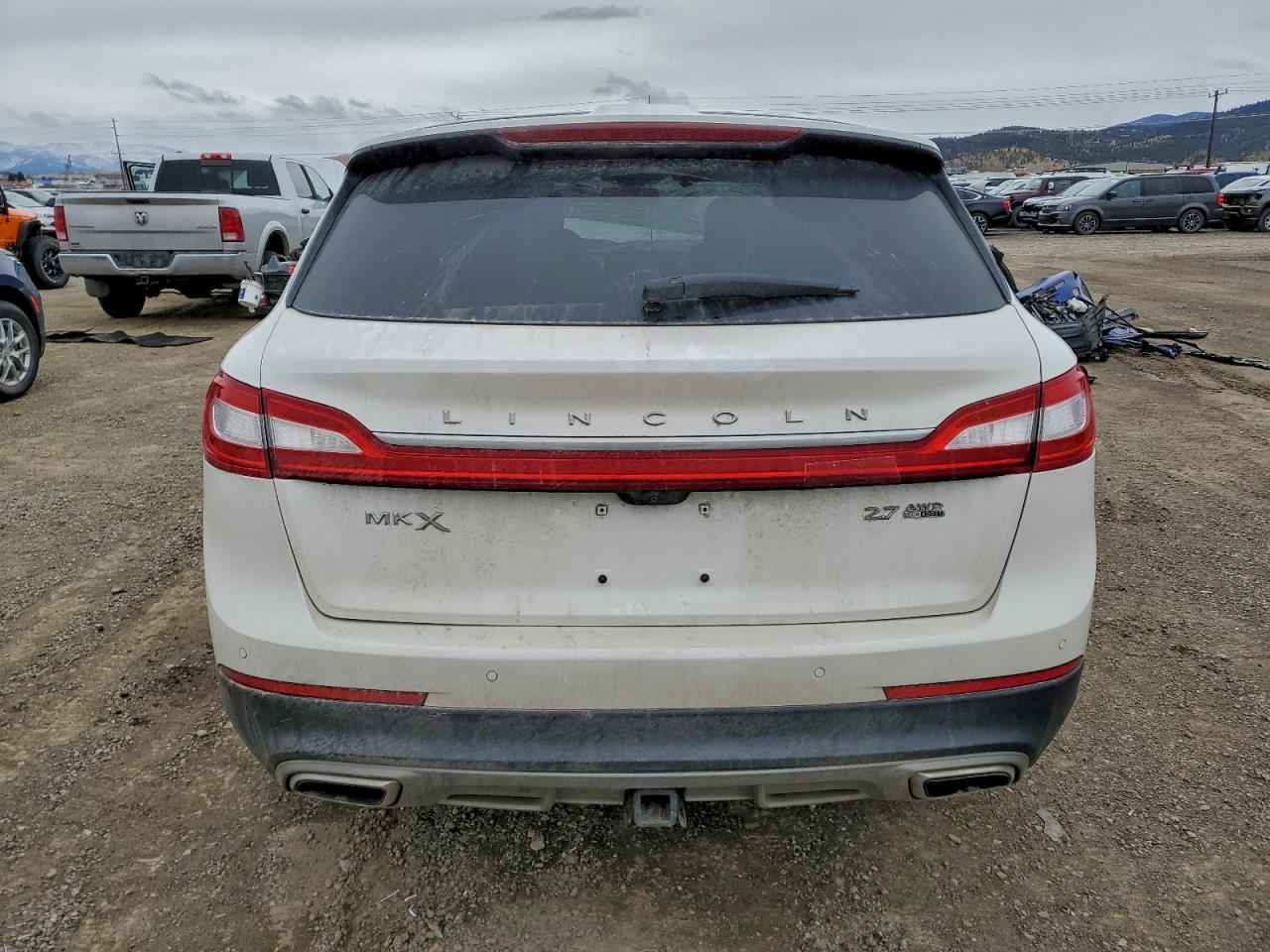 Lincoln MKX Reserve Image 3