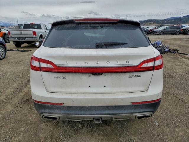 Lincoln MKX Reserve Image 3