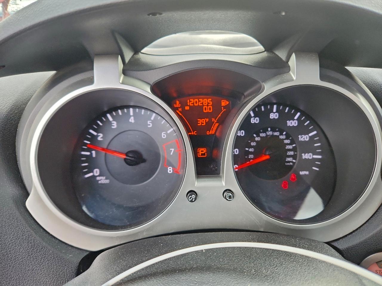 Nissan JUKE S Image 11